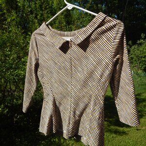 Boden, boat neck shirt, gray, yellow, size 4. Nice tailored fit.